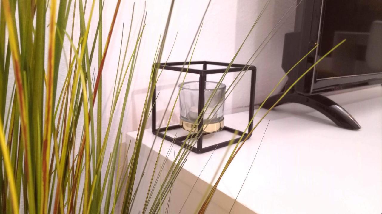 פונשל Panoramic View Apartment מראה חיצוני תמונה