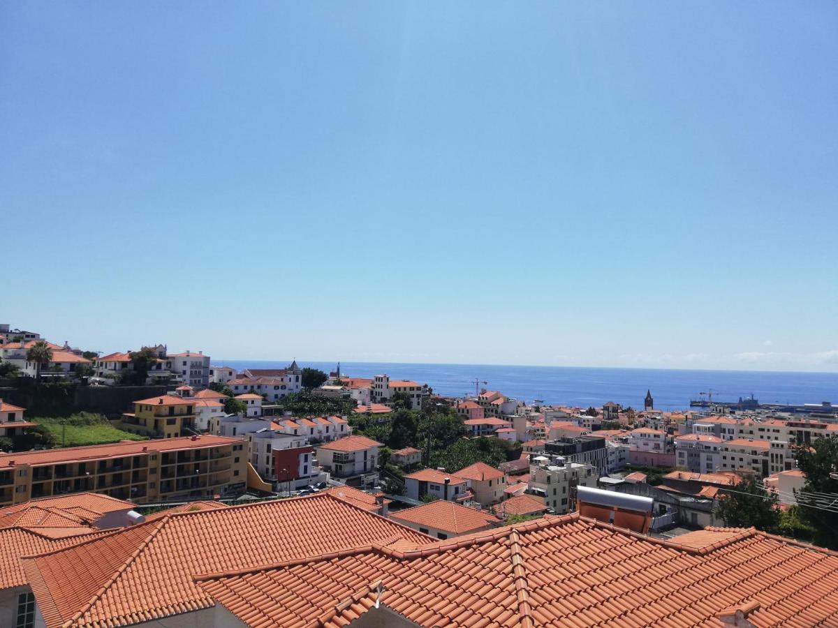 פונשל Panoramic View Apartment מראה חיצוני תמונה